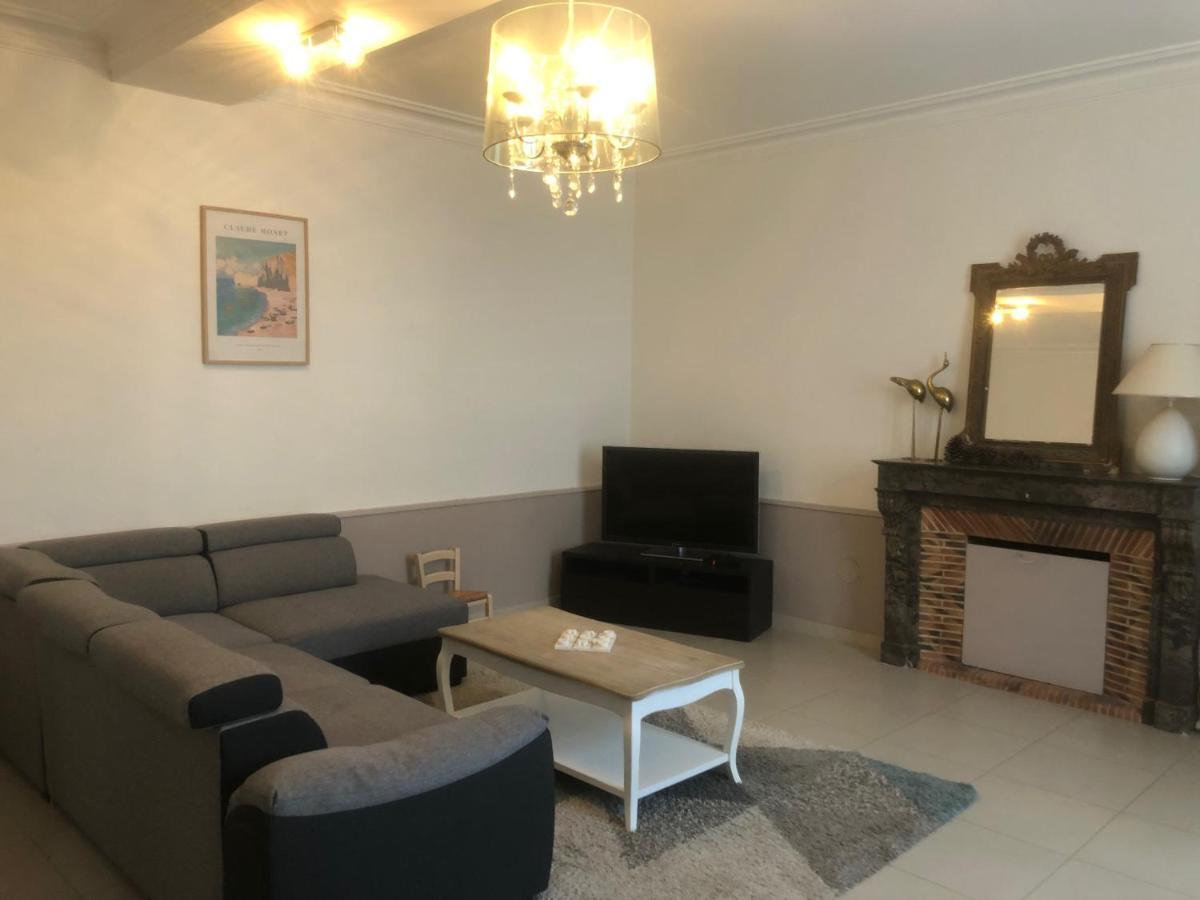Villa Le Printemps, Maison 15 Pers Avec Piscine Chevire-le-Rouge Bagian luar foto