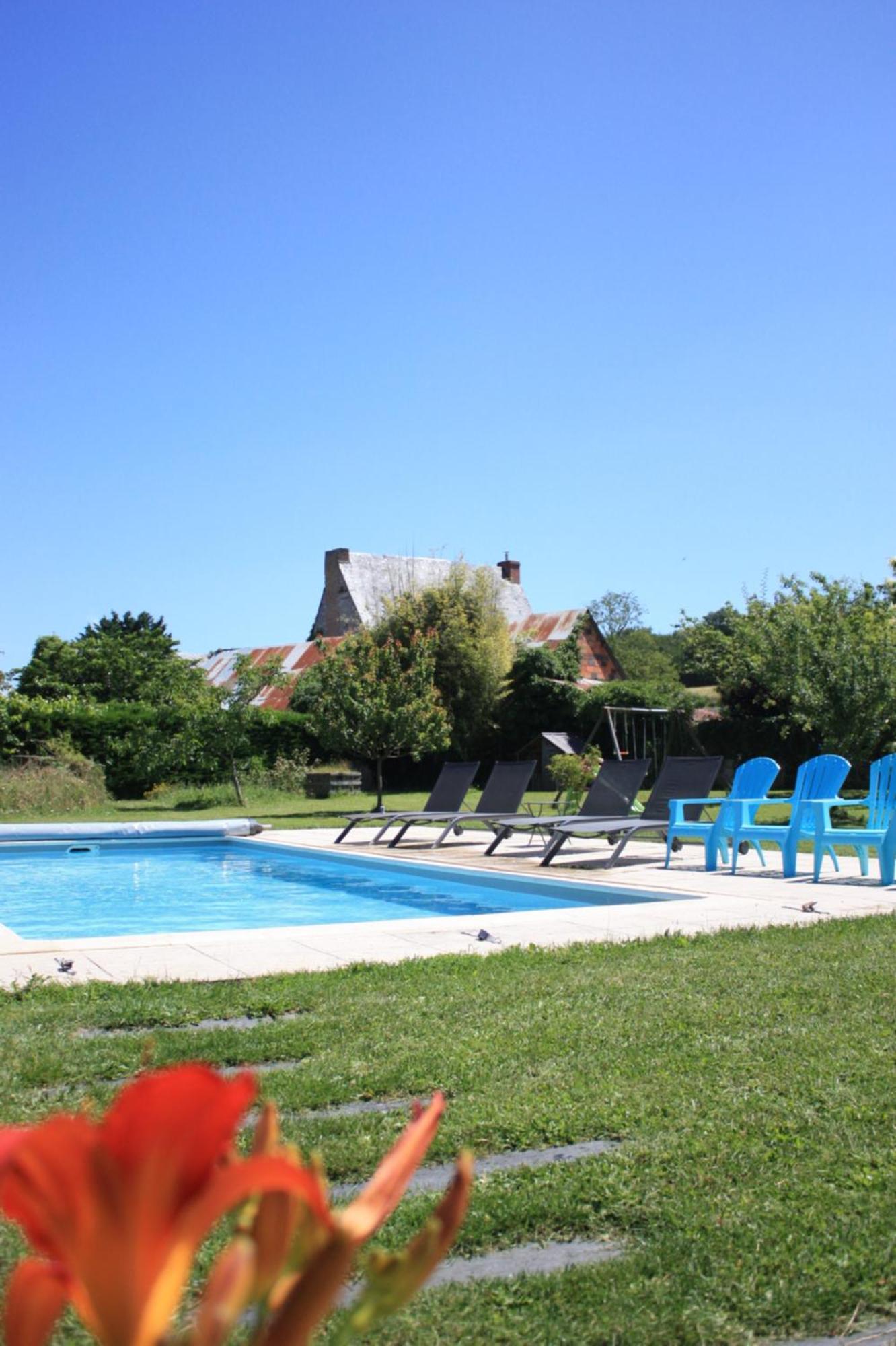 Villa Le Printemps, Maison 15 Pers Avec Piscine Chevire-le-Rouge Bagian luar foto